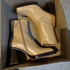 ASOS boots size 8, new in box